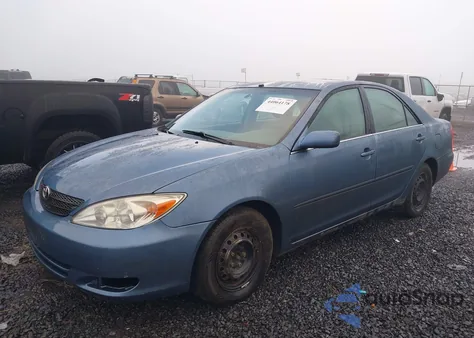 2004 Toyota Camry Le из США, поврежденный, VIN JTDBE32K440260756